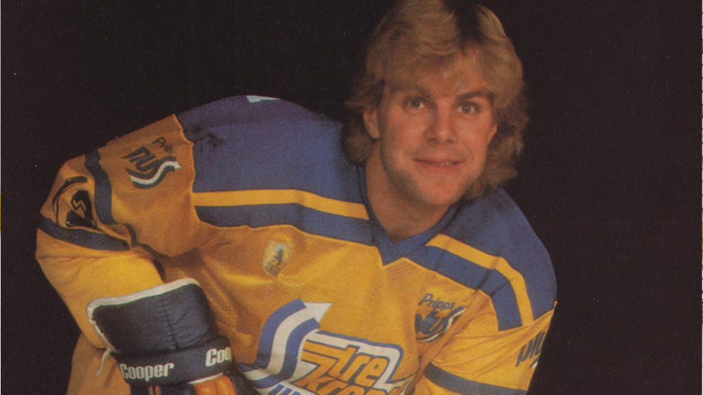 "Då satt Gretzky där bordet var täckt med ölglas"